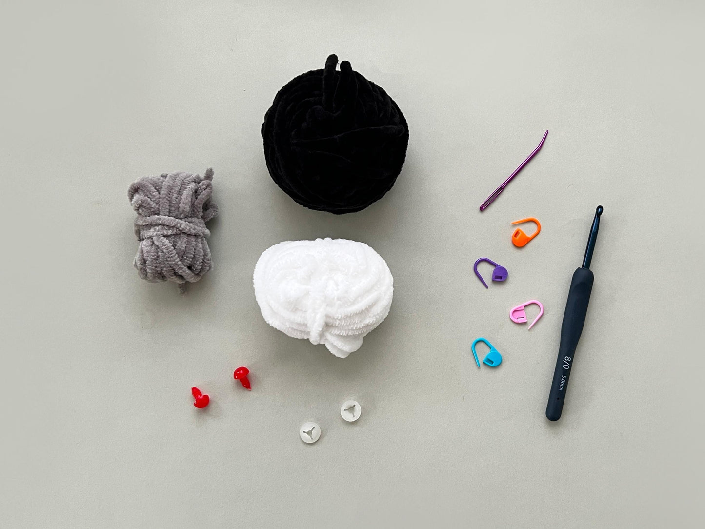 Magpie Learn to Crochet Kit