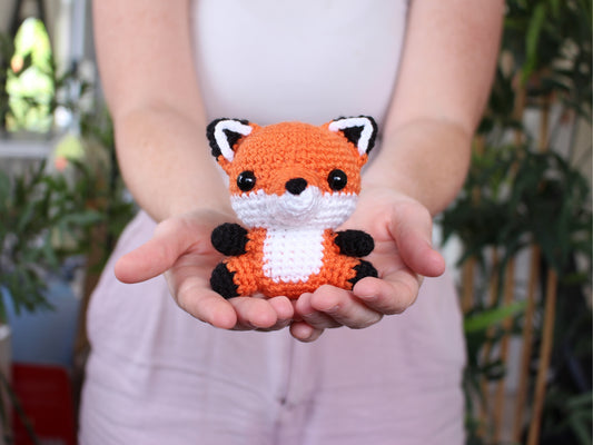 Fox Learn to Crochet Kit